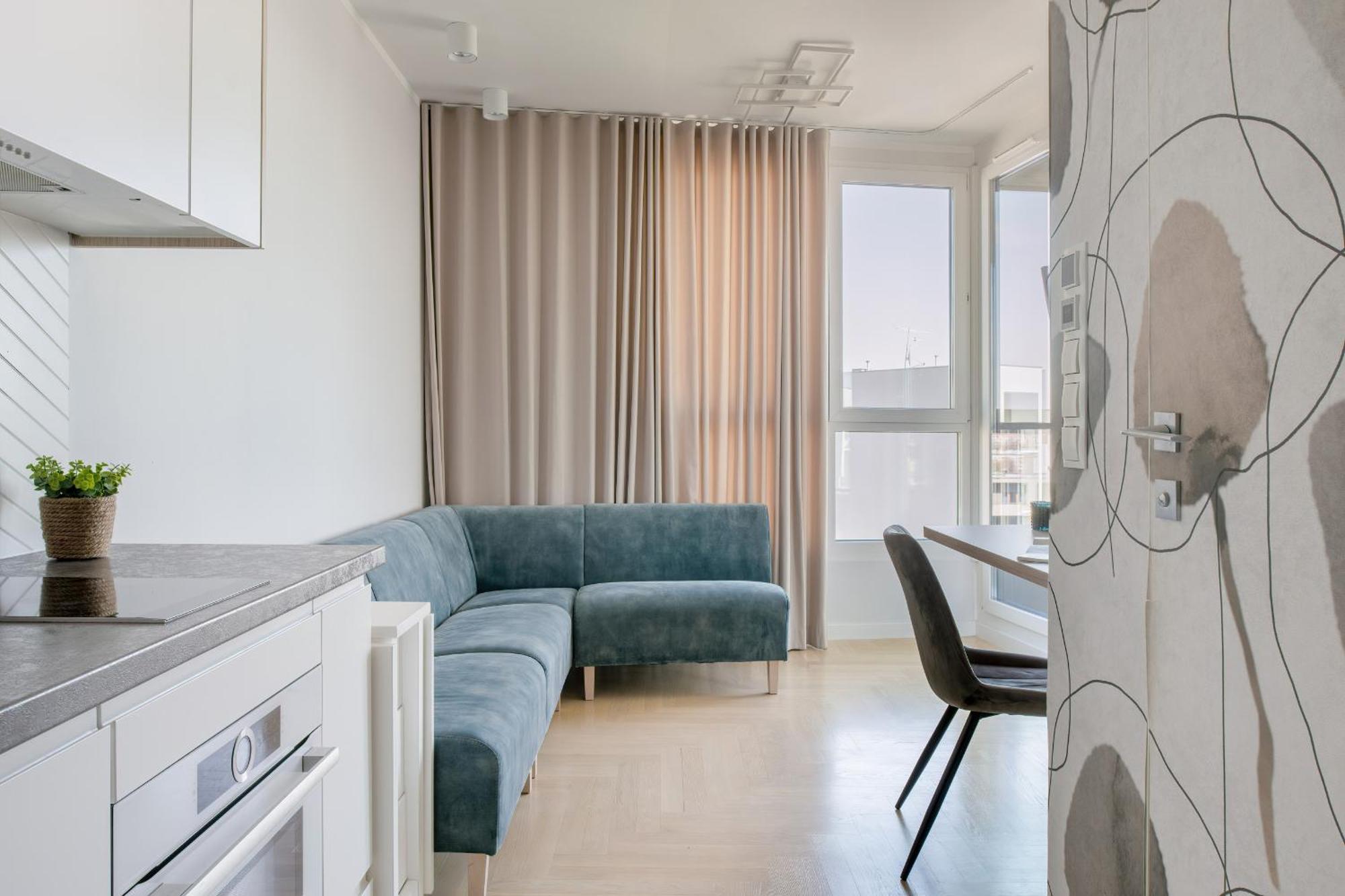 Unique With Balcony And Parking By Renters Appartement